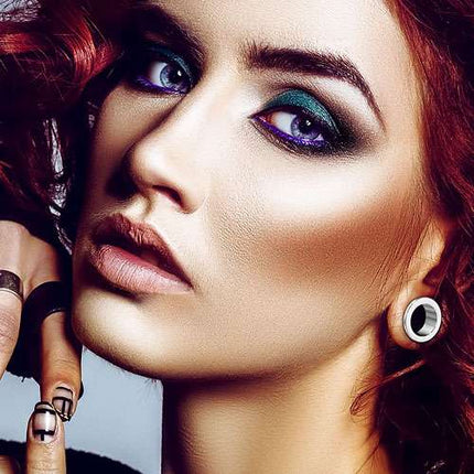 Flesh Ohr Tunnel Piercing aus Titan G23 mit Schraubverschluss