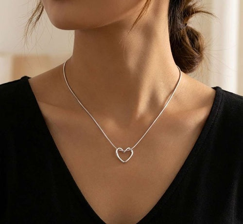 Herzkette aus 925 Sterling Silber für Damen mit Infinity Herz Anhänger